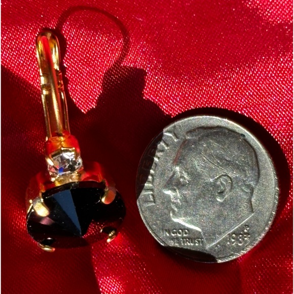 Sabika-Inspired Earrings -NWT - Picture 7 of 7